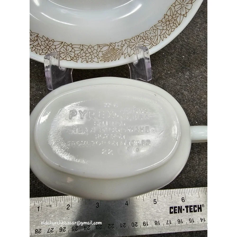 Vintage Pyrex #77-B & 77-U Gravy Boat & Under Plate "Woodland Brown" - Picture 3 of 8
